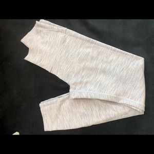 Wunder under high rise tight size 6